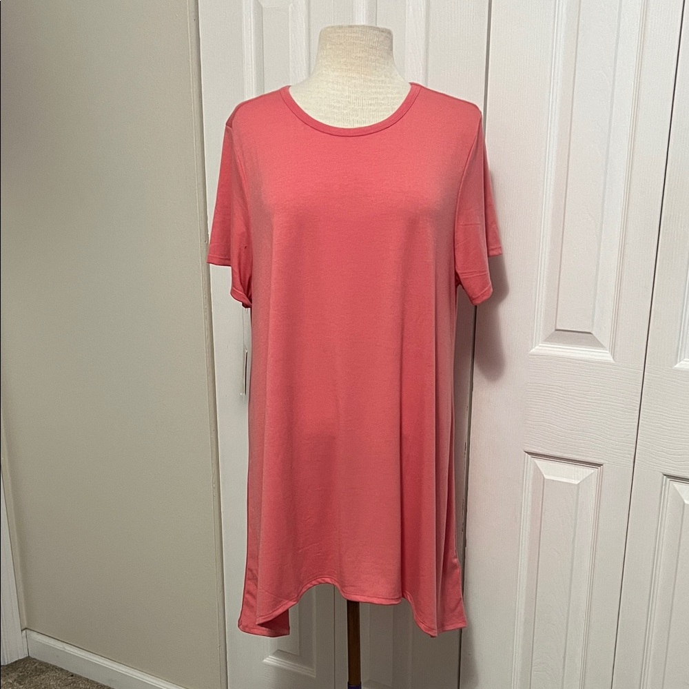 LuLaRoe Melissa Coral Women's Short Sleeve Top NWT Size 2X